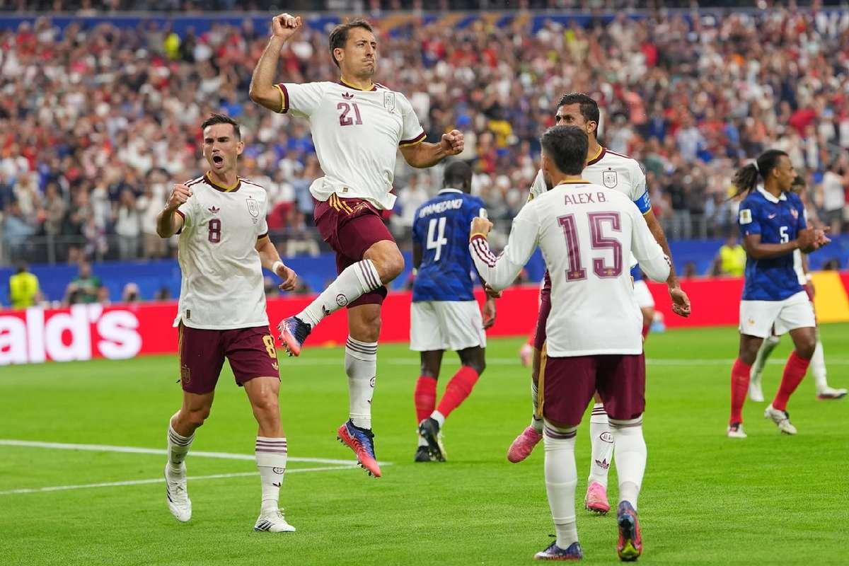 S-a aflat prima finalistă. Spania s-a calificat în finala Cupei Mondiale, după ce a învins Franța cu 2-0