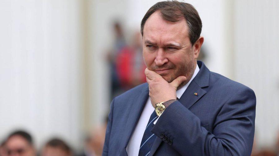 ATITUDINI | Alexandru Tănase: Moneda aruncată de Grosu are două fețe, pe una scrie „idiot”, pe cealaltă „te cred idiot”