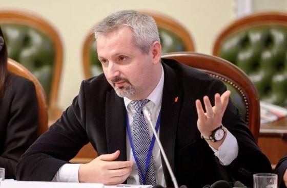 ATITUDINI | Doru Petruți: Până și votanții PAS au început să râdă de „intuițiile” lui Grosu și Perciun