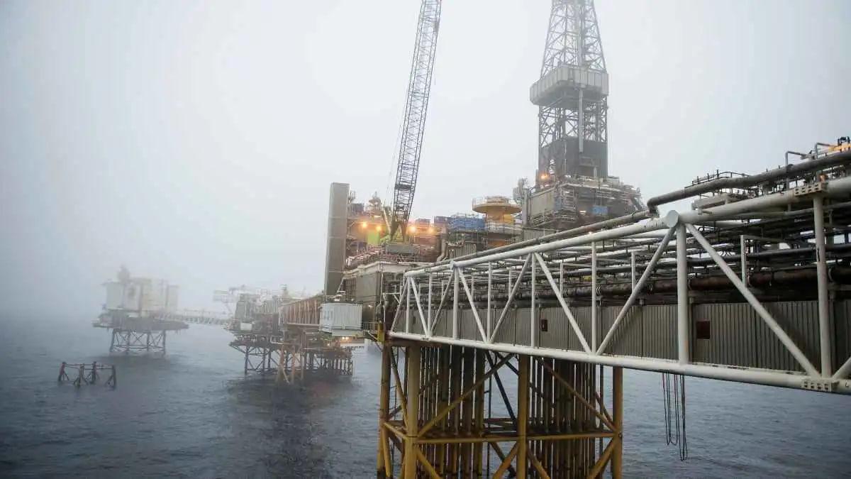 UE a cumpărat o cantitate record de gaz lichefiat din Rusia înaintea interdicției care intră în vigoare în 2027