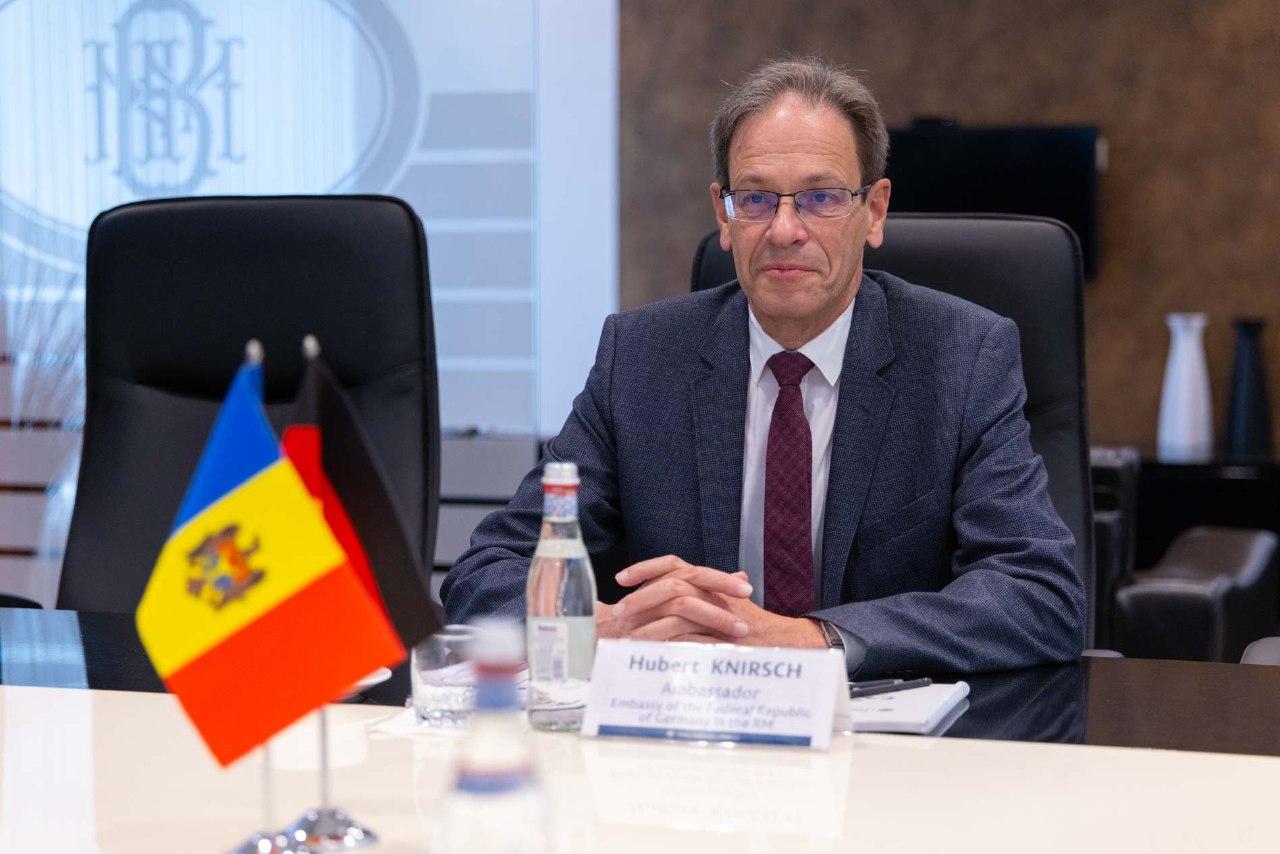 ATITUDINI | Răzvan Gheorghe: Împroșcarea tezelor ruso-moldoveniste prin gura lui Knirsch are tot obiectivul de a ucide idealul Unirii