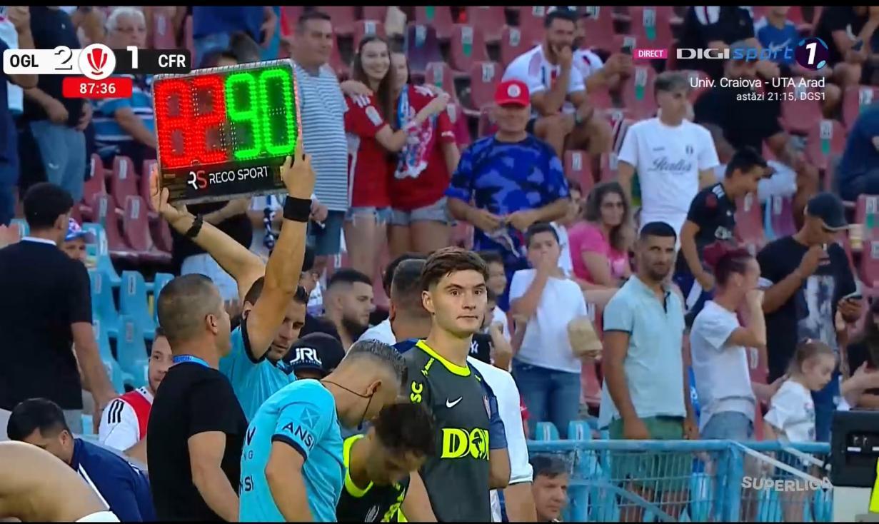 Tânărul fotbalist basarabean Nicolae Sula a debutat pentru CFR Cluj în Superliga României