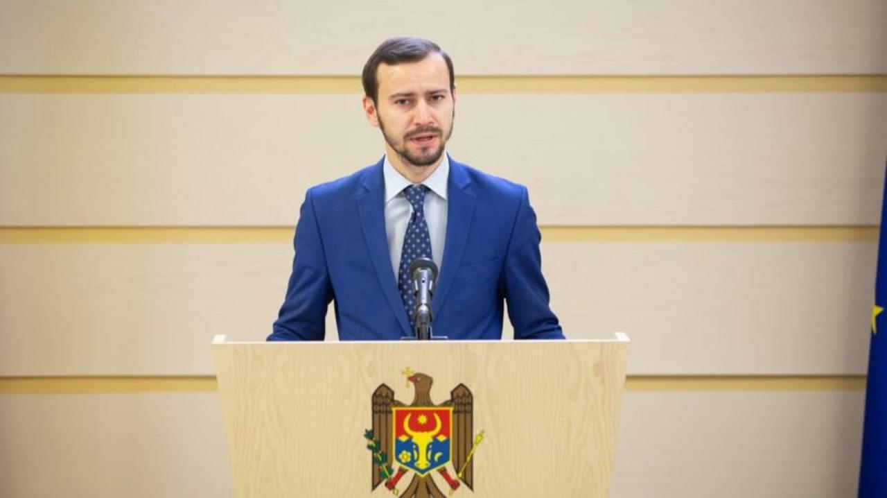 Comisia de anchetă condusă de Dinu Plîngău, numită în glumă „anti-boroboață”, este blocată din cauza demisiei lui Trubca