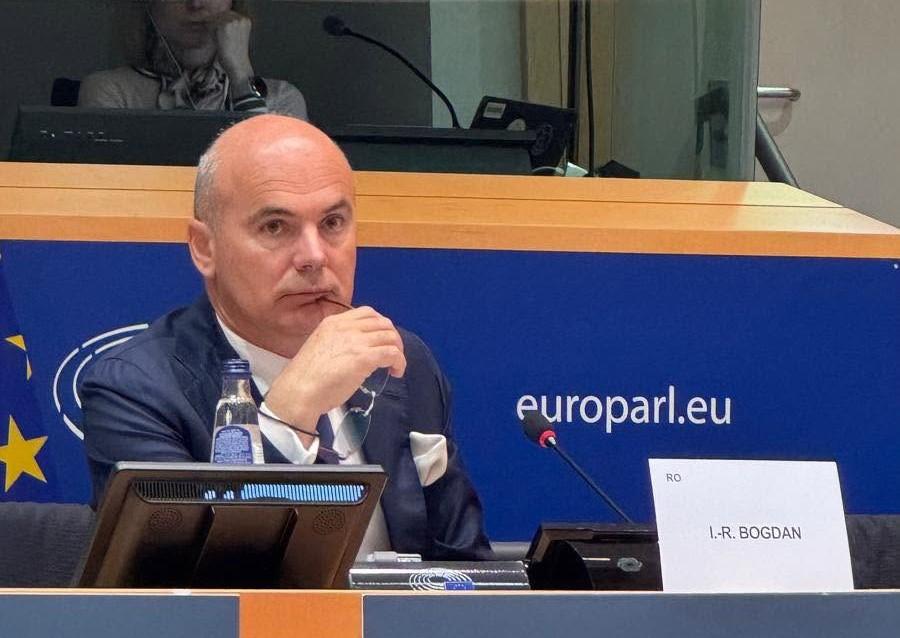 ATITUDINI | Europarlamentarul Rareș Bogdan, către ambasadorul german la Chișinău: Nu vă atingeți de identitatea noastră, herr!